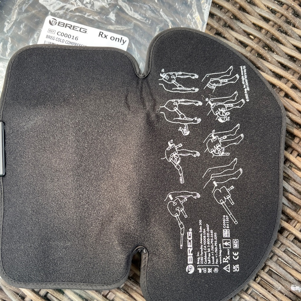 Polar Care Wave Cold Therapy Device - Black - Picture 3 of 9